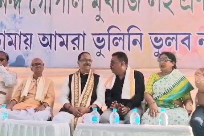 নানা অনুষ্ঠানের মধ্যে দিয়ে পালিত হলো দুর্গাপুরের জনপ্রিয় প্রয়াত শ্রমিক নেতা আনন্দ গোপাল মুখার্জীর ১০০ তম জন্ম দিবস