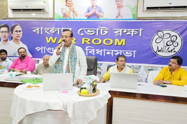 পাণ্ডবেশ্বর বিধানসভায় তৃণমূলের এসআইআর কাজের প্রশংসা করেন মন্ত্রী