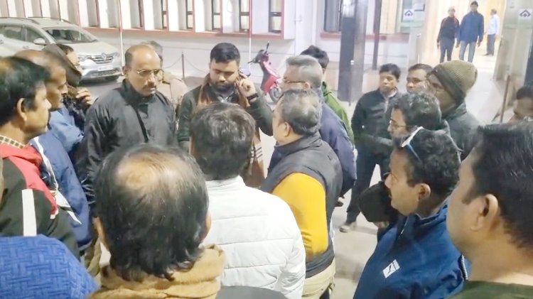 দুর্গাপুরে হাই ভোল্ট বিদ্যুৎ লাইনে কাজের সময় বিস্ফোরন , ঘটনায় গুরুতর আহত দুই ঠিকা শ্রমিক